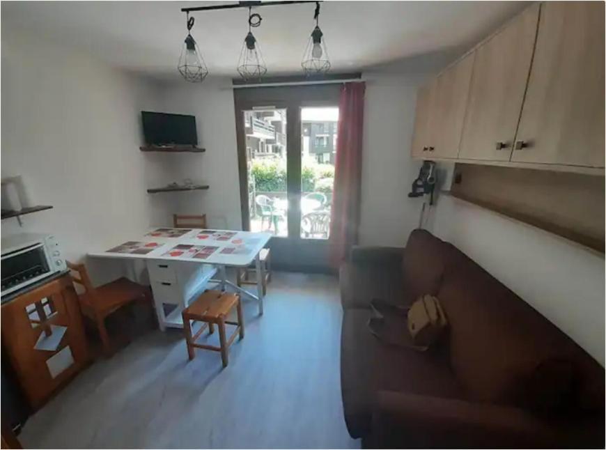 5pers A Bg St Maurice Therighthouse *